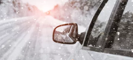 Особенности аренды автомобиля в зимний период